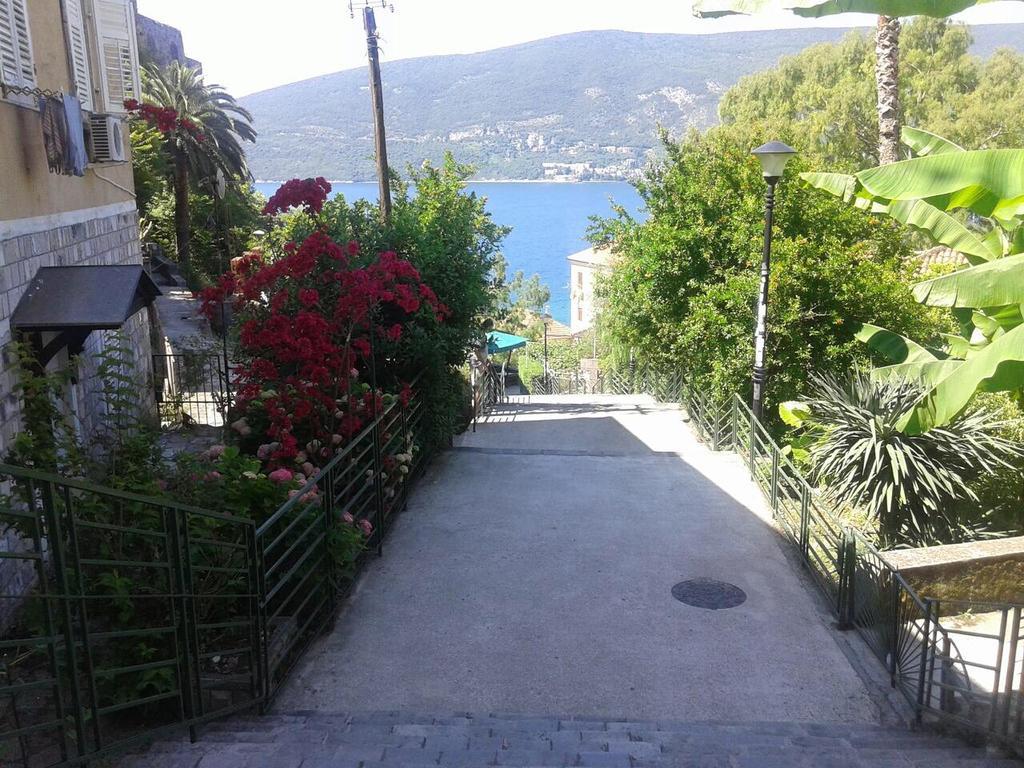 Apartment Old Town Herceg Novi Exterior photo